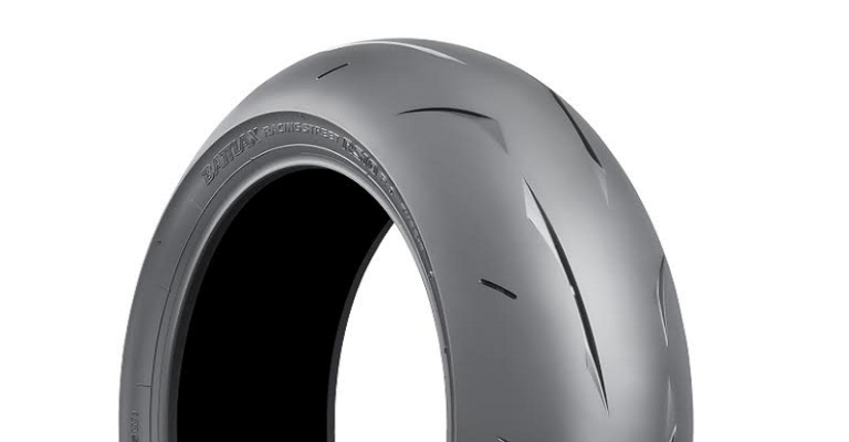 普利司通 (Bridgestone) Battlax Racing Street RS10 (RS10)